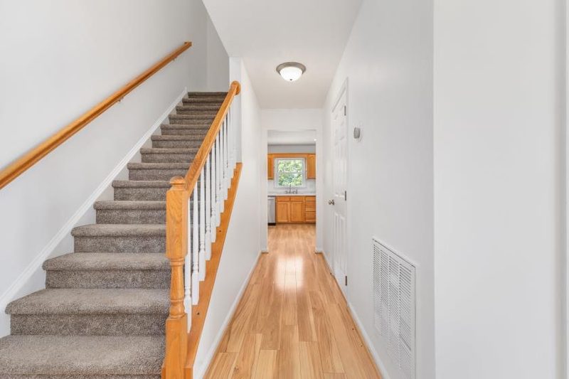 395 Stonewall St, photo 5 of 29