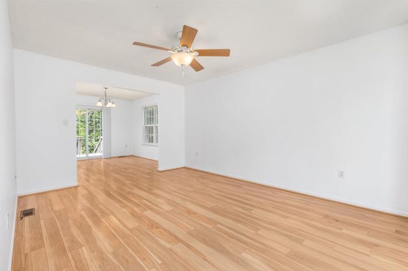 395 Stonewall St, photo 15 of 29