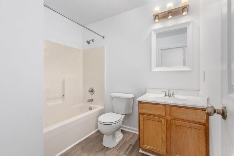 395 Stonewall St, photo 16 of 29